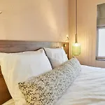 Seaside Design アパート *
