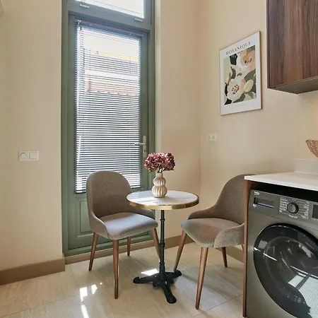 Seaside Design Apartment *