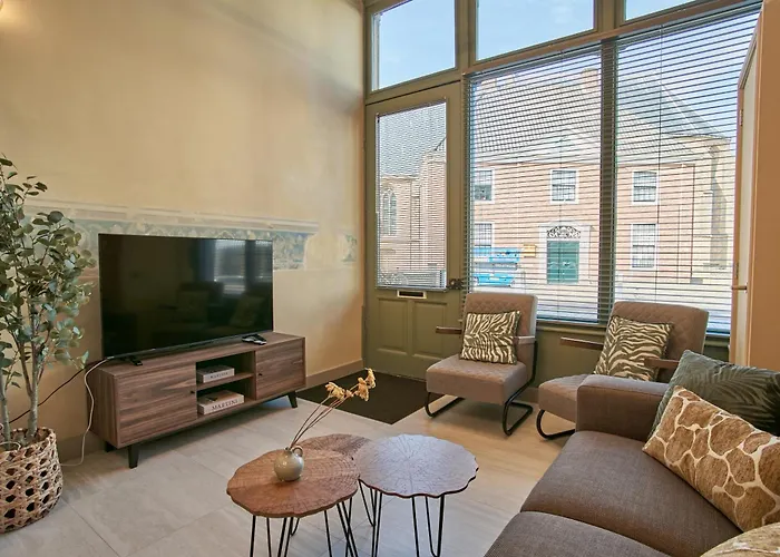 Apartment Seaside Design *