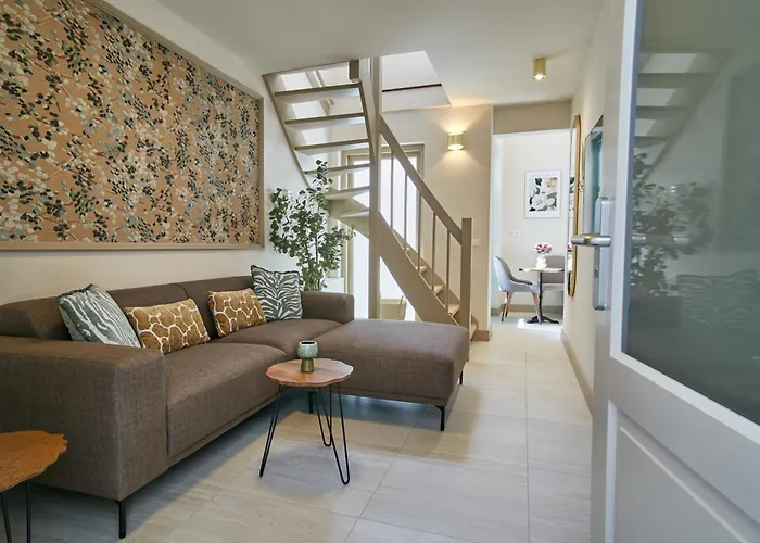 Seaside Design Apartment